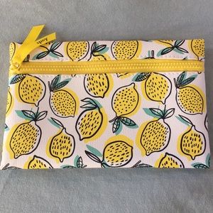 Lemon travel pouch
